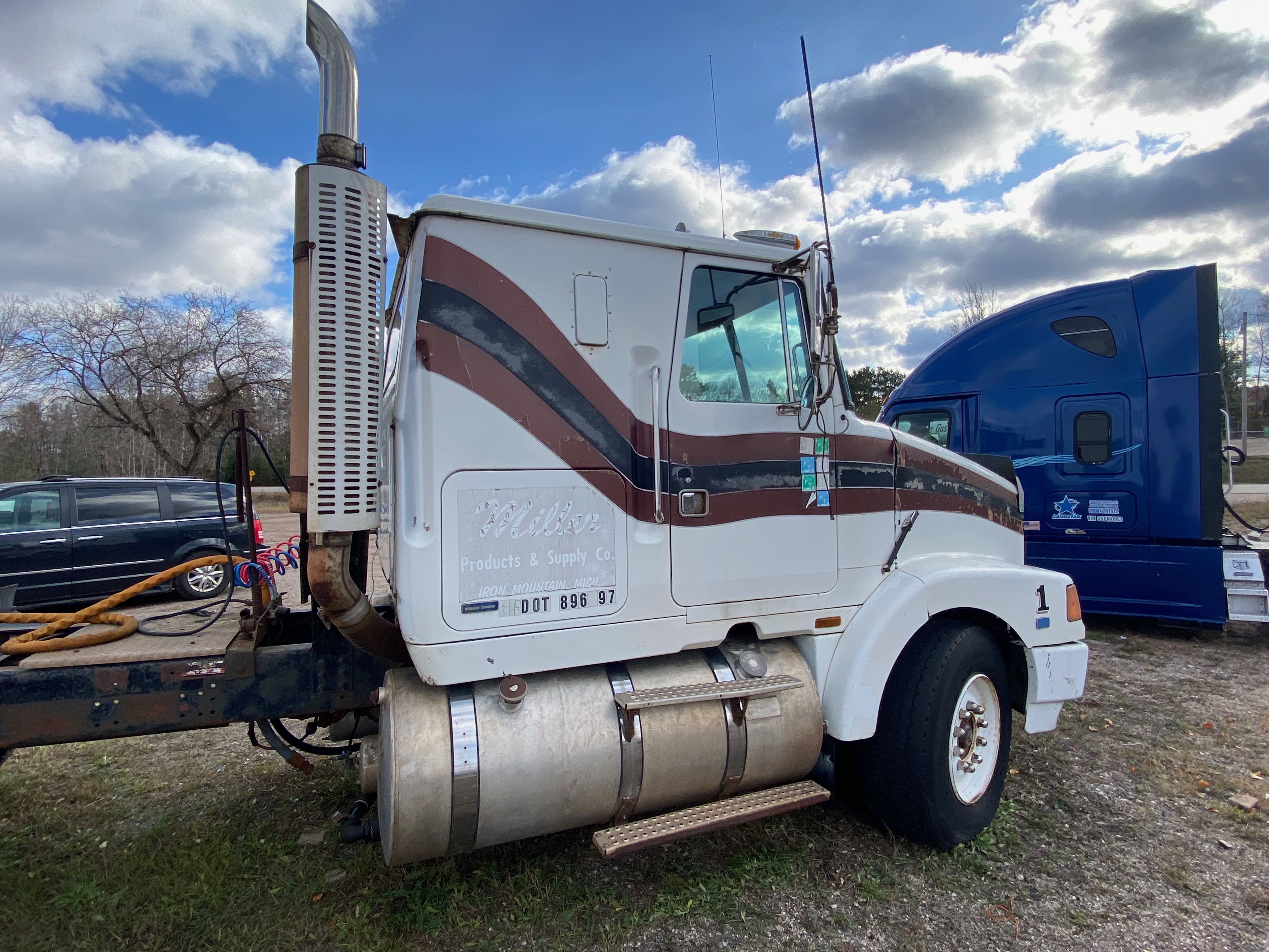 1986 WHITE Sleeper - Image 6